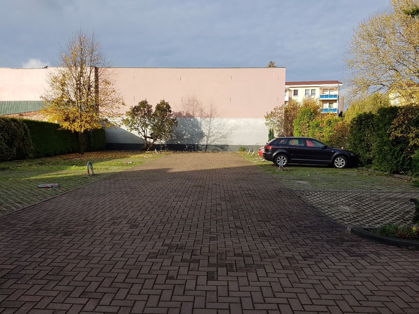 Dresdener Str. 20, 21