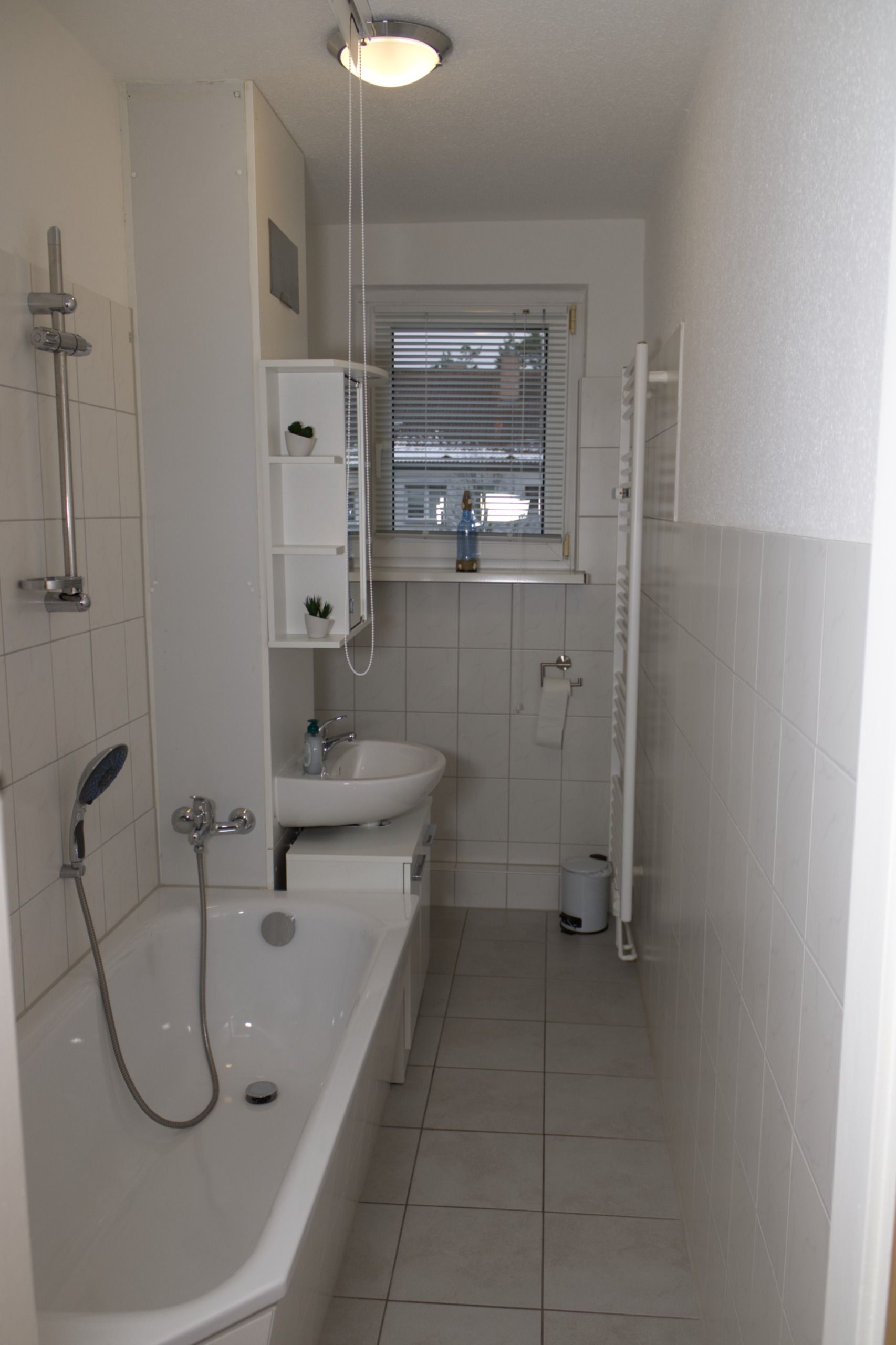 Adolf-Diesterweg-Ring 33